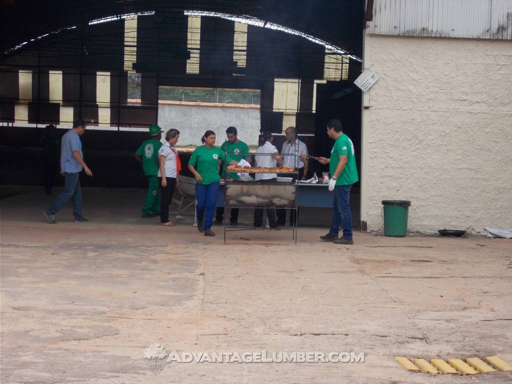 Just a few workers getting their much deserve lunch.