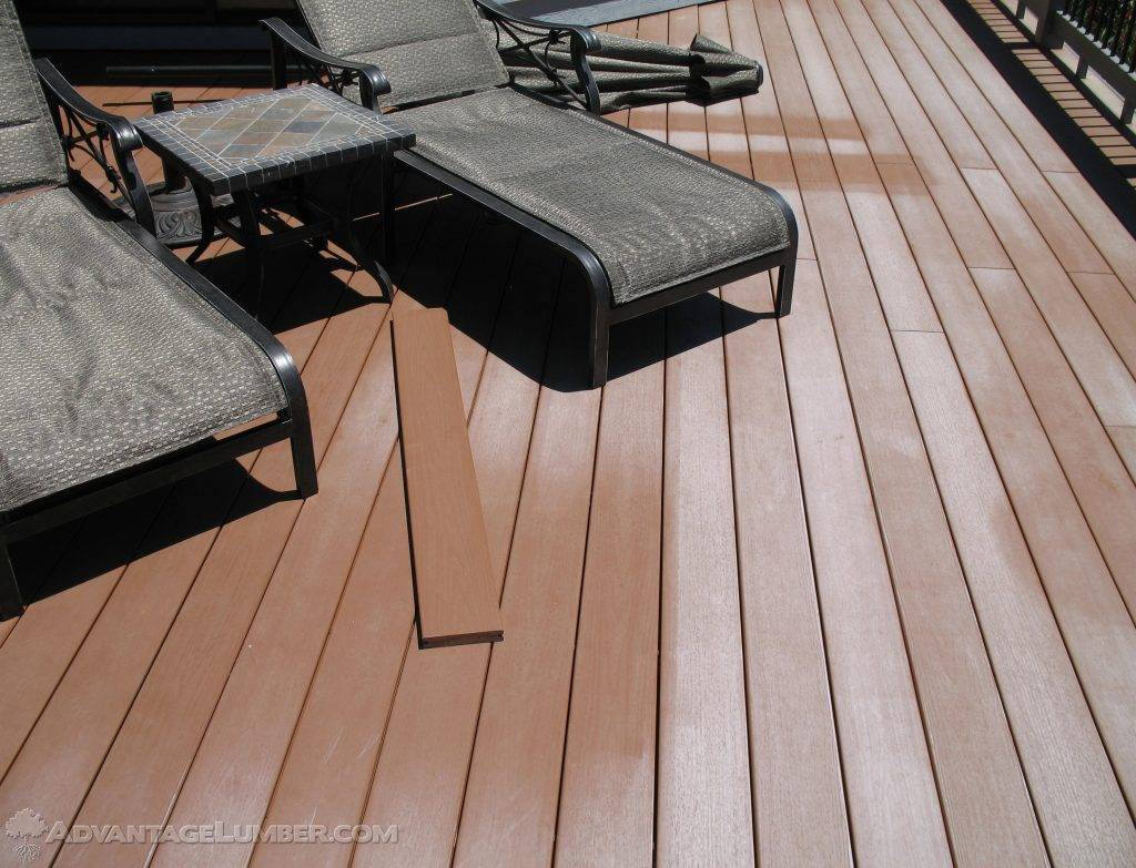 composite deck fading