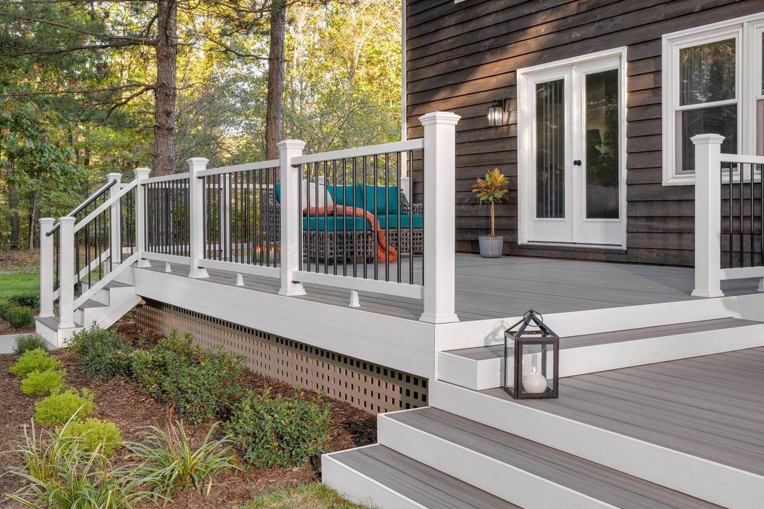 Trex Decking End Caps: How to Hide Deck Board Ends Without End Caps ...