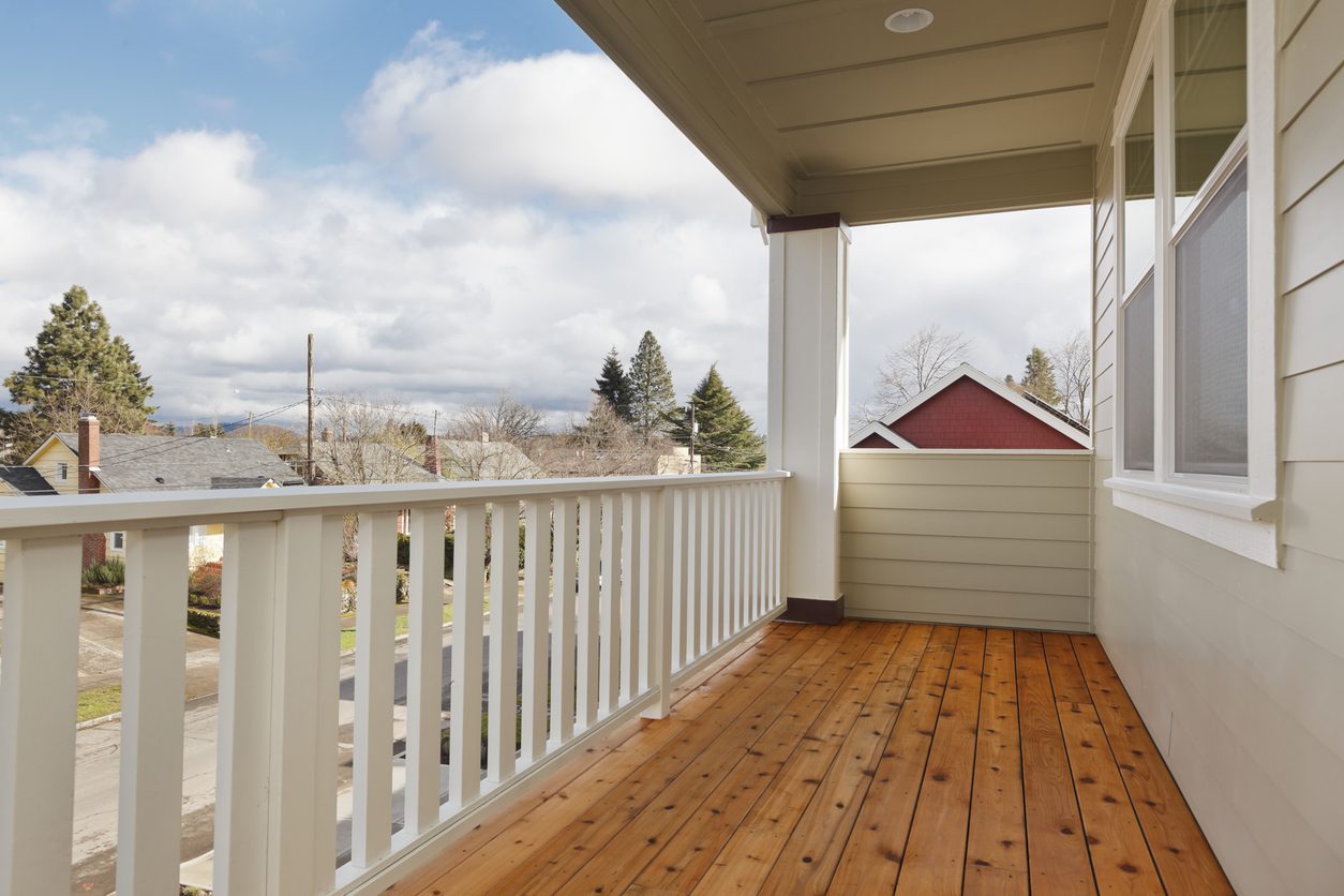 Cedar Wood Porch Deck